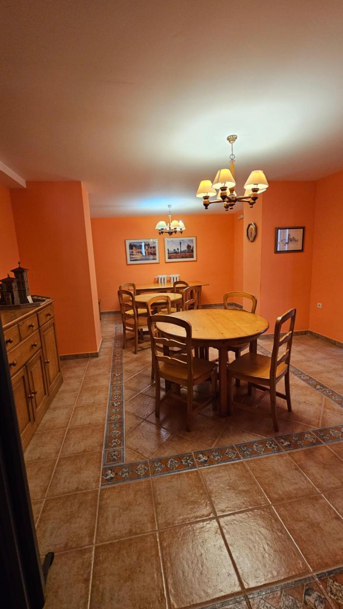Hostal Albe Carrion De Los Condes Ngoại thất bức ảnh
