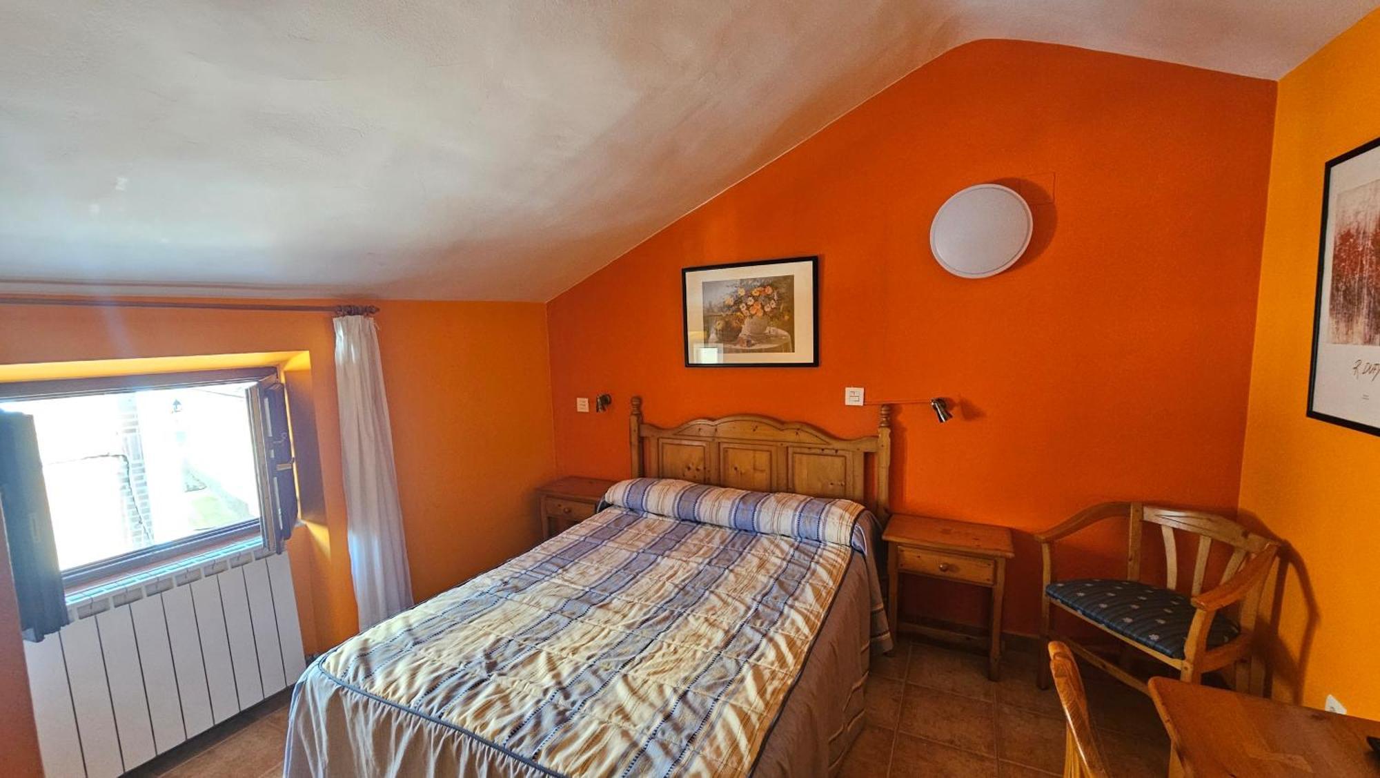 Hostal Albe Carrion De Los Condes Ngoại thất bức ảnh